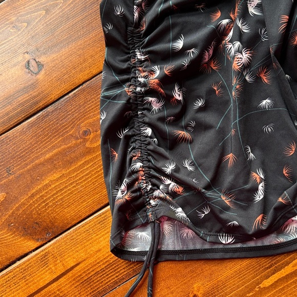 Title Nine /Carve design Black Floral Tankini top with Cross Straps & rouched ti - Picture 9 of 9